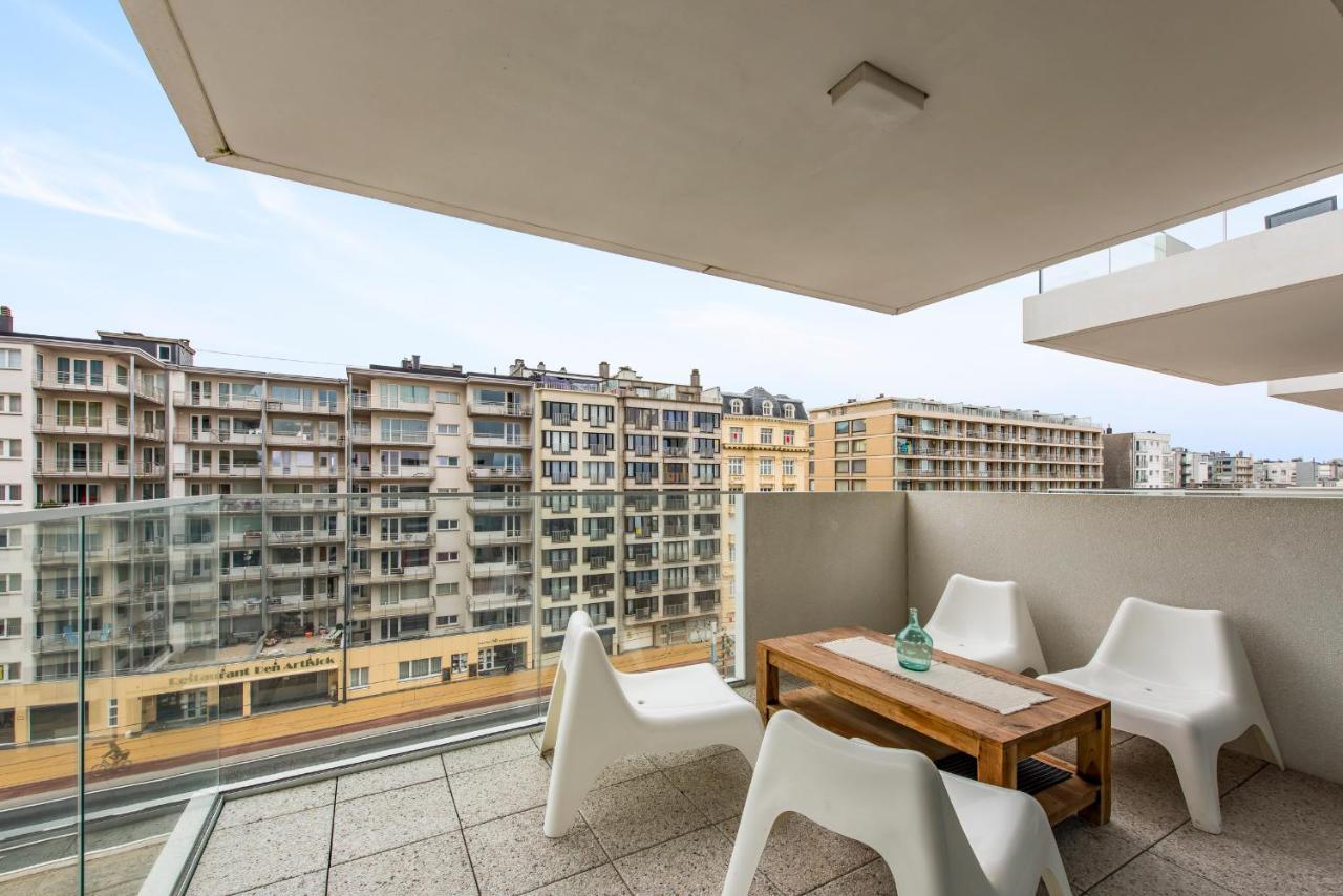 Modern Apartment With Terrace Near The Beach Oostende Ngoại thất bức ảnh